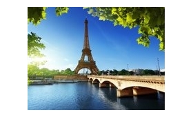 Co Paryż oferuje turystom?
